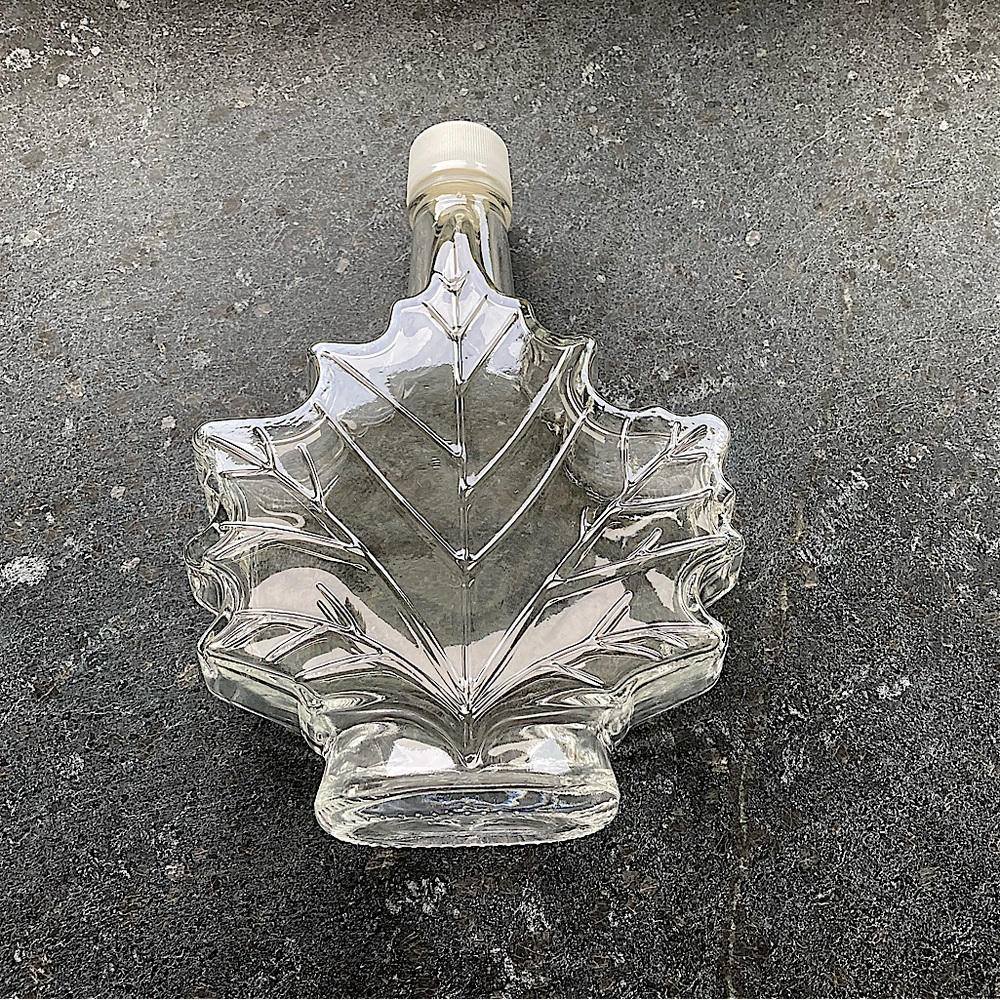 2/$15 - Maple Syrup - Maple Leaf bottle 500 mL